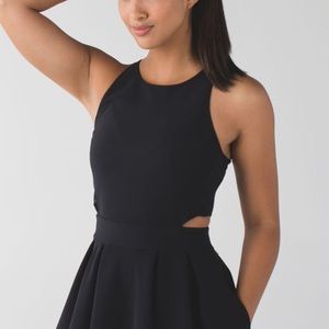 Lululemon away dress size 4